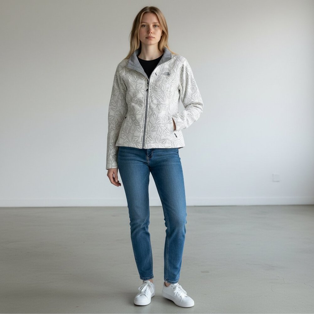 The North Face SoftShell Ivory White Floral Print Stretch Zip Jacket Women's S